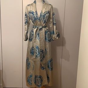 Vintage Silk kimono nightgown / robe